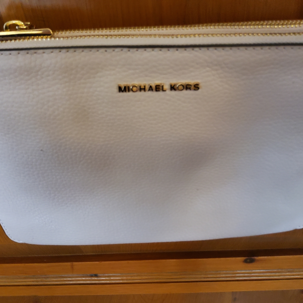 Michael Kors Adele Double Zip Crossbody VGUC Blush Pink in Color - Picture 8 of 16